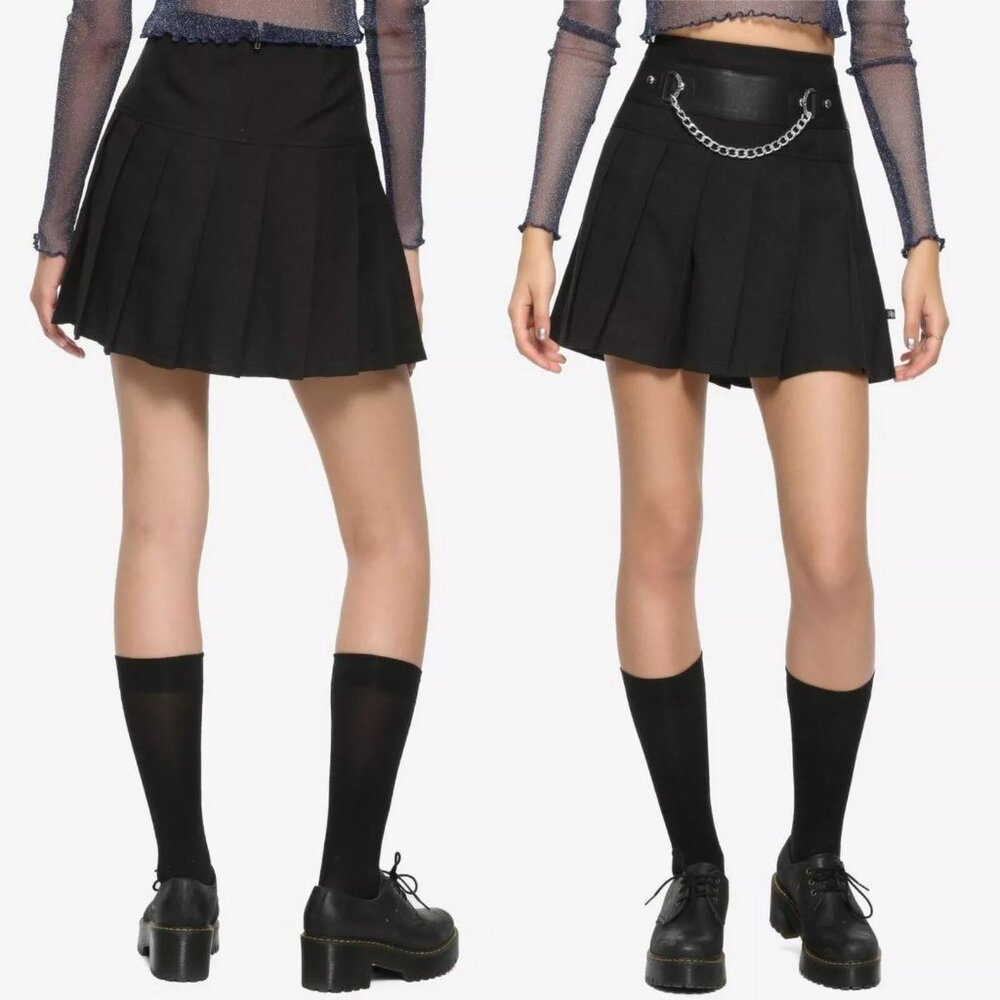 Royal Bones Pleated Chain Mini Skirt Y2K 2000's Punk Whimsigoth Dark Romantic XL
